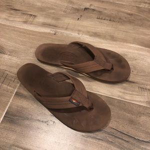 Rainbow Sandals, Size M